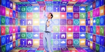 The Evolution of Fandom: Social Media's Impact on US Pop Culture - Cover Image
