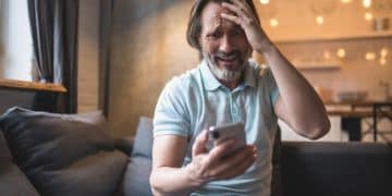 TikTok Ban Threat: What US Social Media Managers Need to Know Now - Cover Image