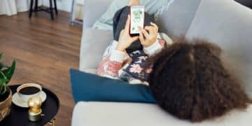 Augmented Reality in US Retail: A Revolution in Shopping Experiences - Cover Image